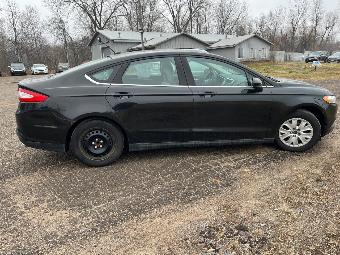 2014 Ford Fusion (3FA6P0G75ER) , located at 17255 hwy 65 NE, Ham Lake, MN, 55304, 0.000000, 0.000000 - Photo#5